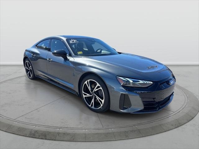 2022 Audi e-tron GT Prestige quattro