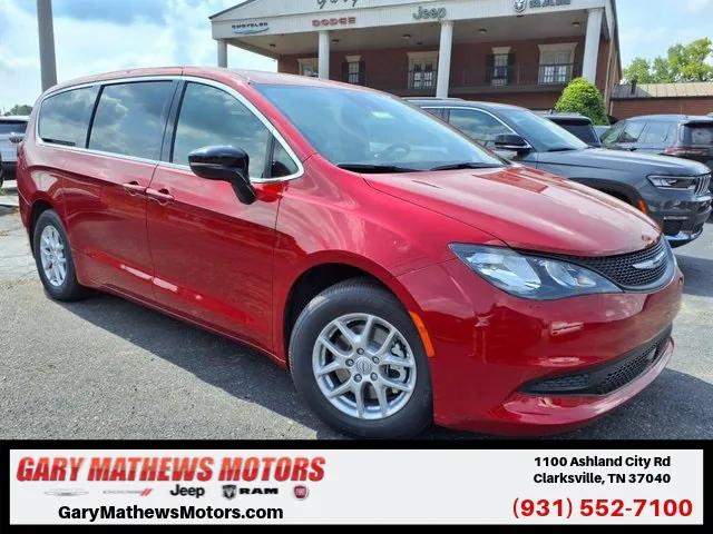 2025 Chrysler Voyager VOYAGER LX