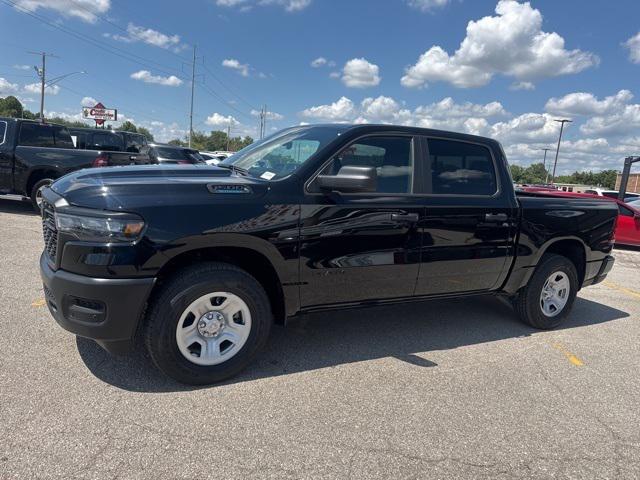 2025 RAM Ram 1500 RAM 1500 TRADESMAN CREW CAB 4X4 57 BOX