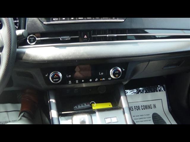2023 Mitsubishi Outlander PHEV SE S-AWC