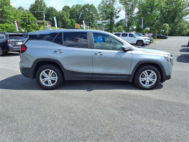 2024 GMC Terrain AWD SLE