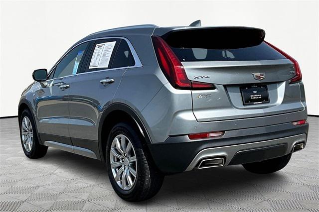2023 Cadillac XT4 FWD Premium Luxury