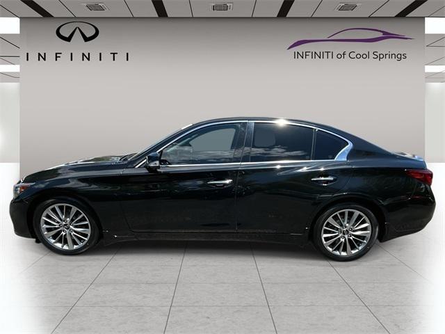 2022 INFINITI Q50 LUXE AWD