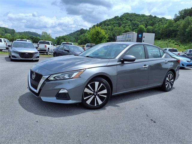 2022 Nissan Altima SV FWD