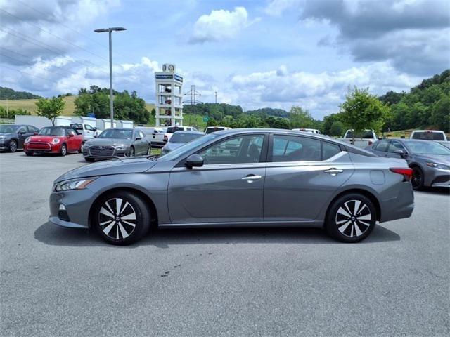 2022 Nissan Altima SV FWD