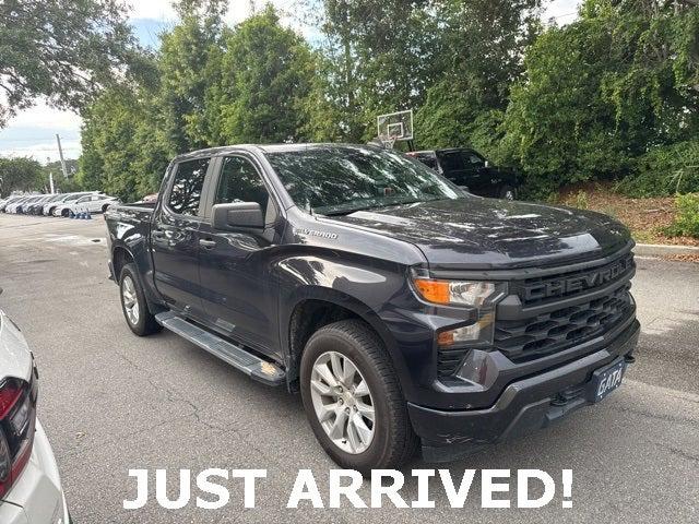 2022 Chevrolet Silverado 1500 4WD Crew Cab Short Bed Custom