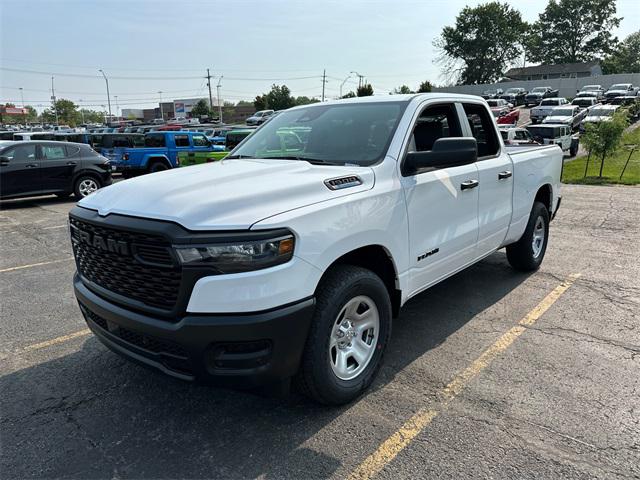 2025 RAM Ram 1500 RAM 1500 TRADESMAN QUAD CAB 4X4 64 BOX