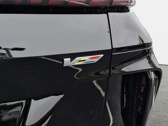 2026 Cadillac iQ V-Series w/1SV