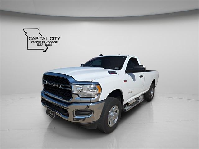 2022 RAM 3500 Tradesman Regular Cab 4x4 8 Box