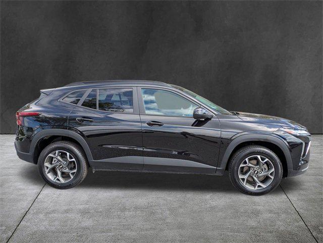 2024 Chevrolet Trax FWD LT