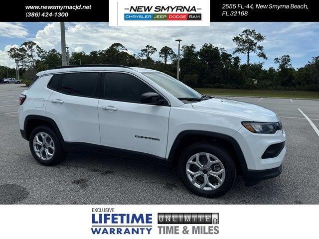 2025 Jeep Compass COMPASS LATITUDE 4X4