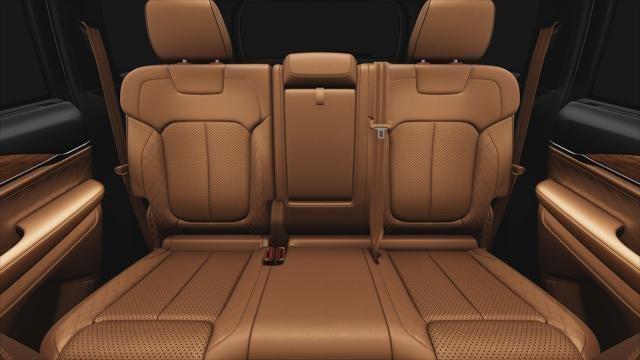 2025 Jeep Grand Cherokee GRAND CHEROKEE SUMMIT RESERVE 4X4