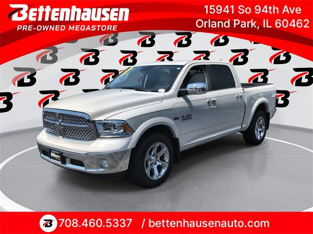 2017 RAM 1500 Laramie Crew Cab 4x4 57 Box