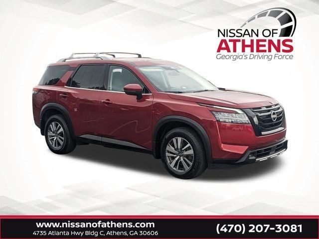 2023 Nissan Pathfinder SL 4WD