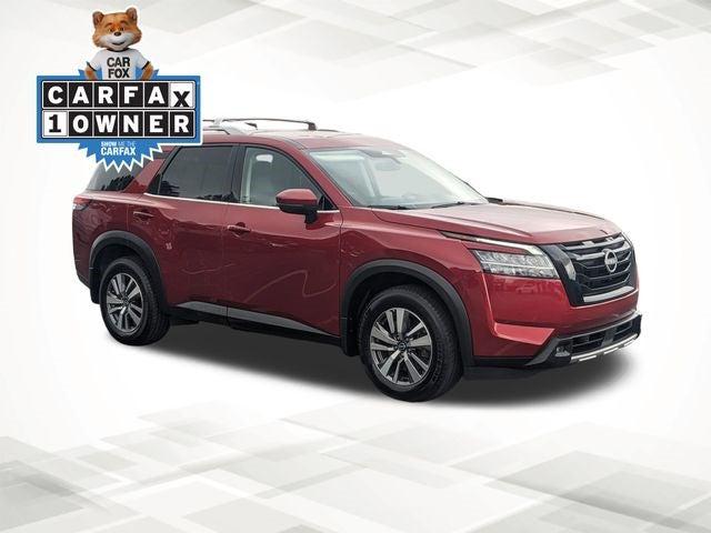 2023 Nissan Pathfinder SL 4WD