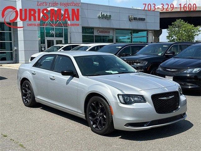 2019 Chrysler 300 Touring