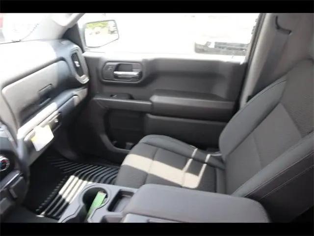 2025 GMC Sierra 1500 4WD Regular Cab Long Box Pro