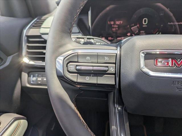 2025 GMC Acadia AWD AT4