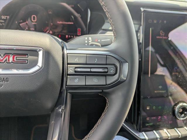 2025 GMC Acadia AWD AT4