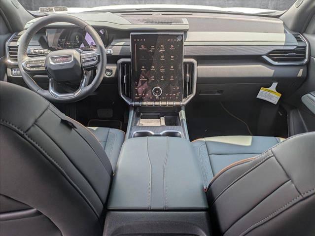 2025 GMC Acadia AWD AT4