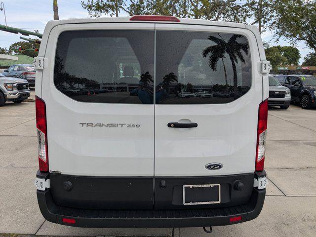2025 Ford Transit Cargo Van Base