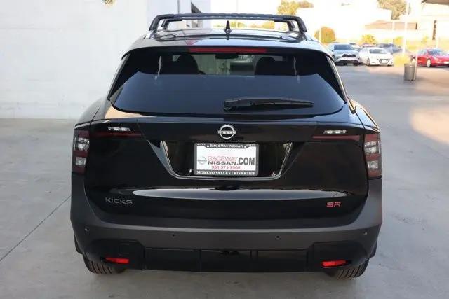 2025 Nissan Kicks SR FWD