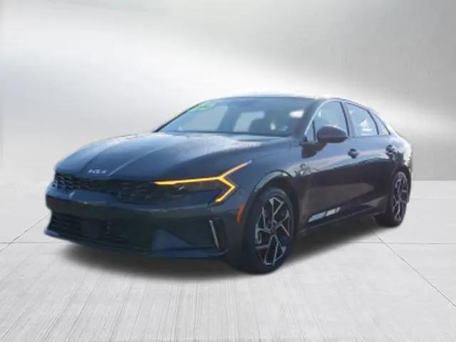 2025 Kia K5 EX