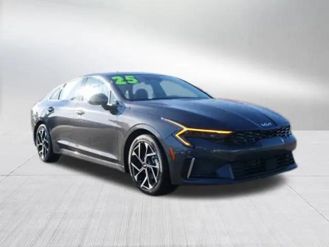2025 Kia K5 EX