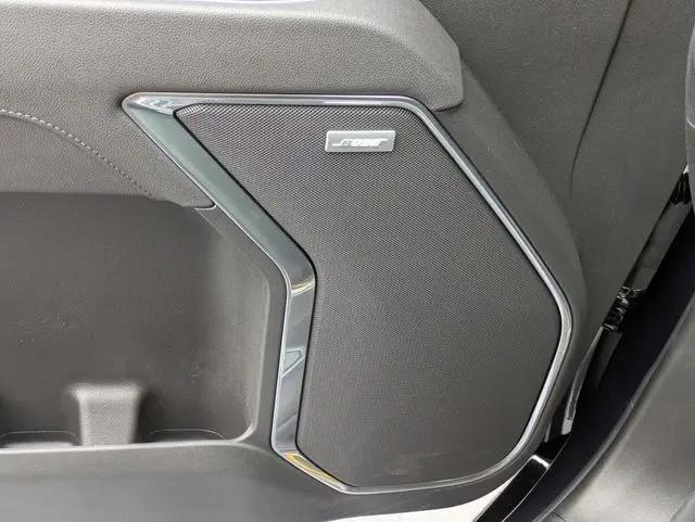 2025 GMC Sierra 2500HD 4WD Crew Cab Standard Bed SLT