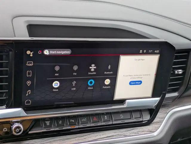2025 GMC Sierra 2500HD 4WD Crew Cab Standard Bed SLT
