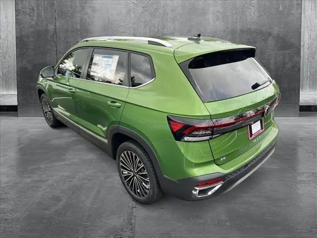 2025 Volkswagen Taos 1.5T SE