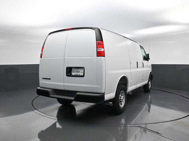 2025 Chevrolet Express Cargo Van RWD 2500 Regular Wheelbase WT