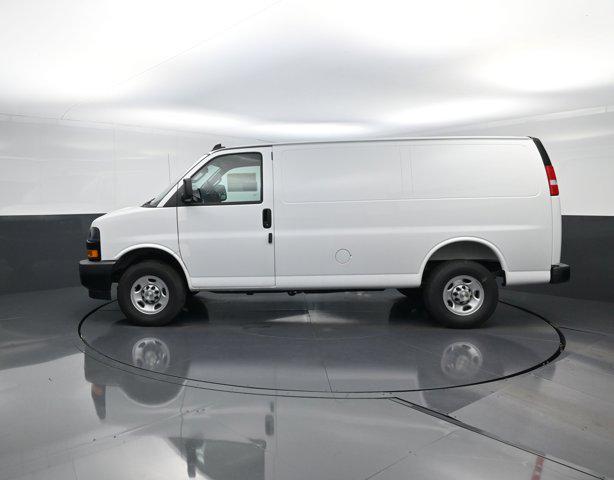 2025 Chevrolet Express Cargo Van RWD 2500 Regular Wheelbase WT