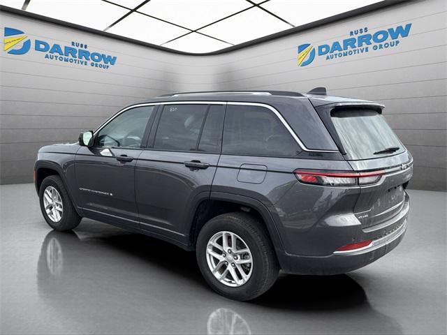 2023 Jeep Grand Cherokee Laredo 4x4
