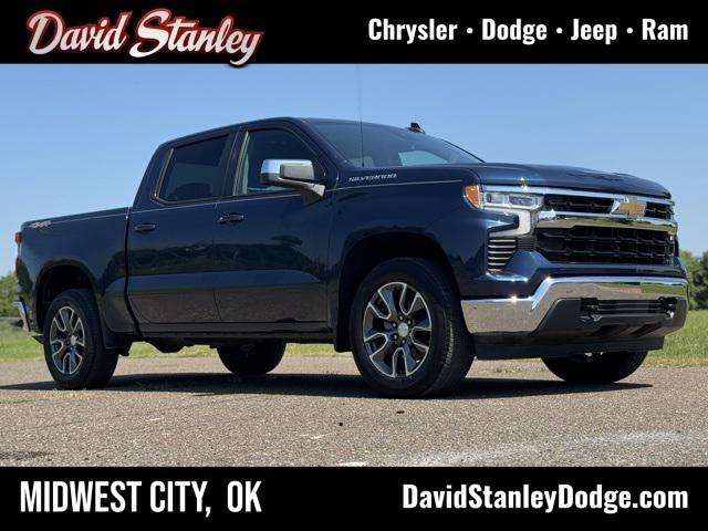 2022 Chevrolet Silverado 1500 4WD Crew Cab Short Bed LT with 2FL