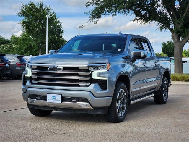 2023 Chevrolet Silverado 1500 4WD Crew Cab Short Bed High Country