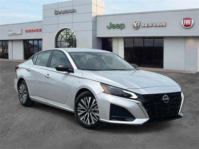 2024 Nissan Altima SV FWD