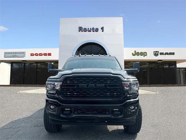 2022 RAM 2500 Big Horn Crew Cab 4x4 64 Box 2022 RAM 2500 Big Horn Crew Cab 4x4 64 Box