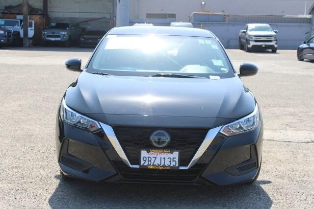 2022 Nissan Sentra SV Xtronic CVT