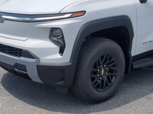2025 Chevrolet Silverado EV LT