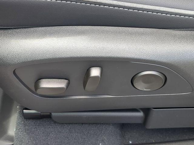 2025 Chevrolet Silverado EV LT