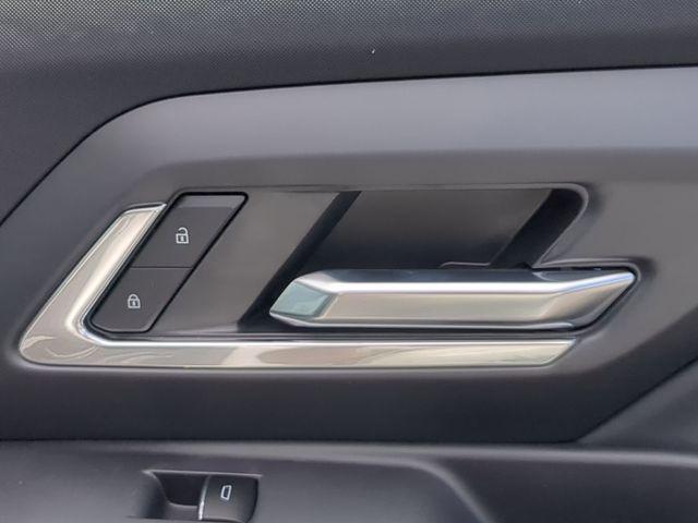 2025 Chevrolet Silverado EV LT