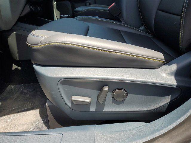 2025 Ford Maverick Lobo Standard