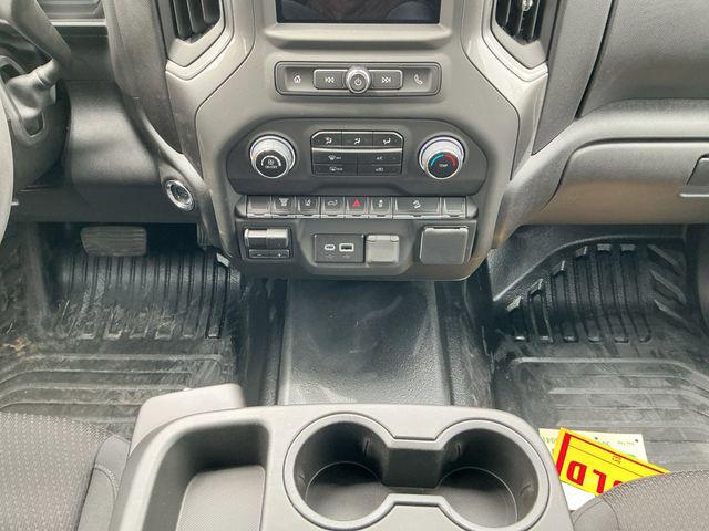 2025 Chevrolet Silverado 3500HD 4WD Double Cab Long Bed Work Truck