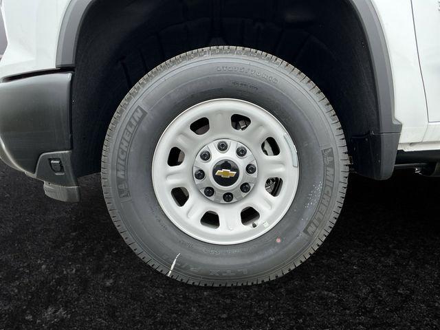 2025 Chevrolet Silverado 3500HD 4WD Double Cab Long Bed Work Truck