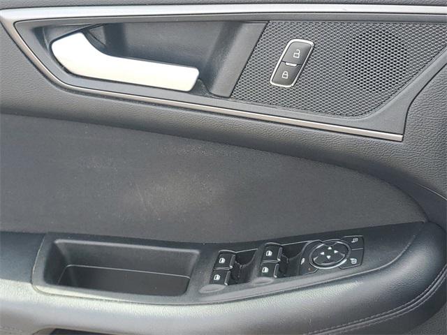 2018 Ford Edge SE