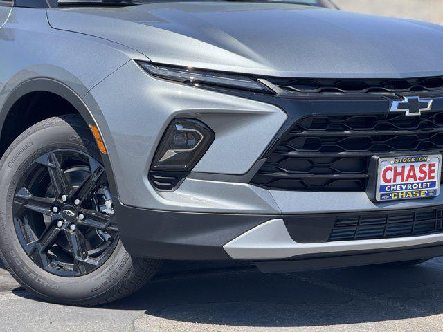 2025 Chevrolet Blazer AWD 2LT