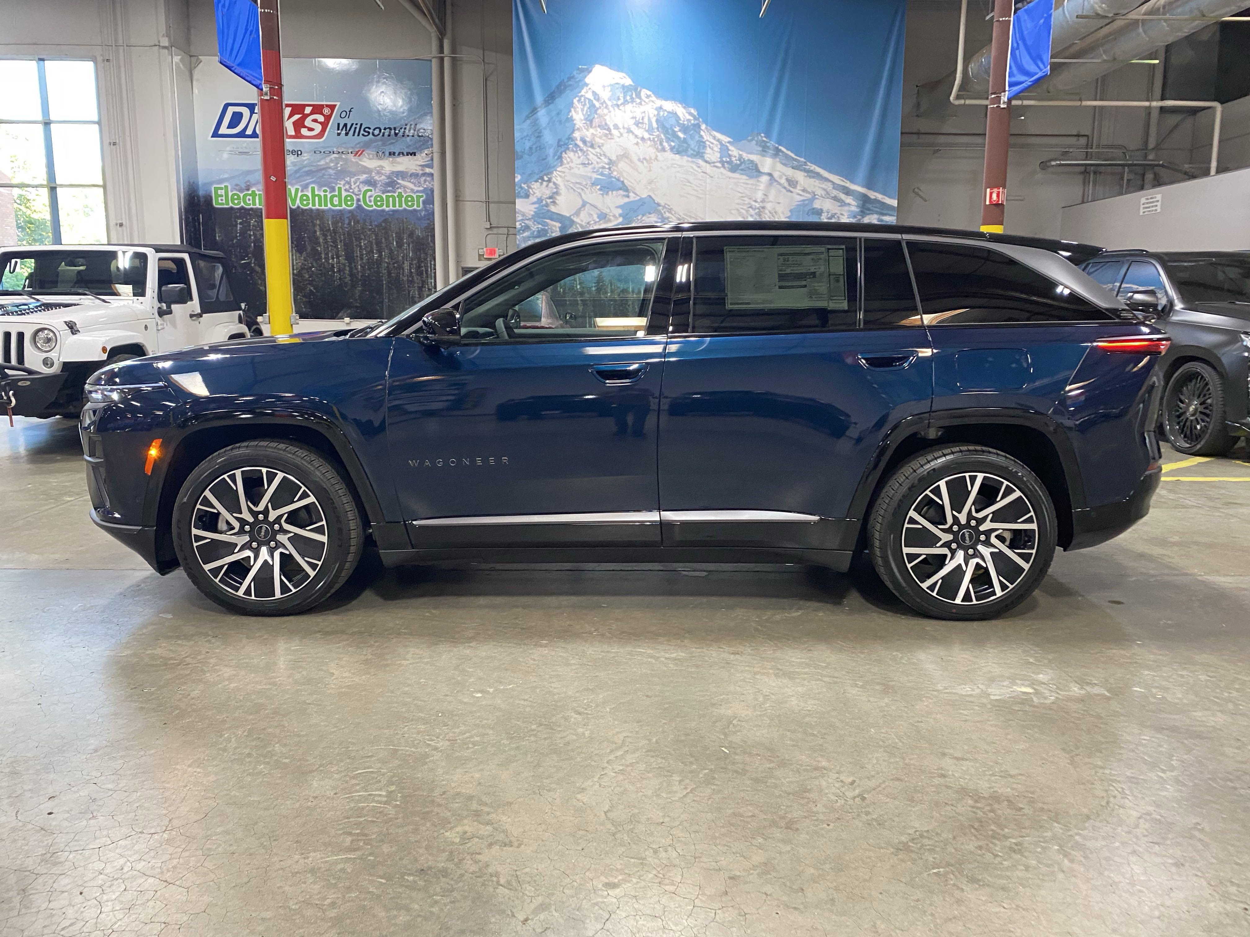 2025 Jeep Wagoneer S