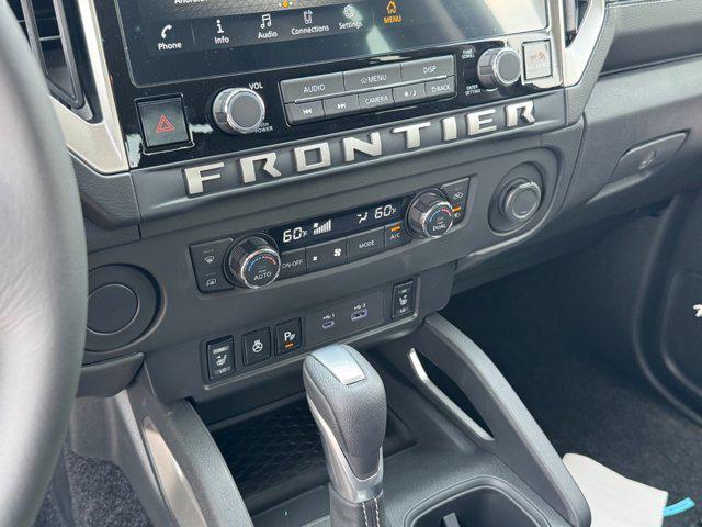 2025 Nissan Frontier Crew Cab SV 4x2