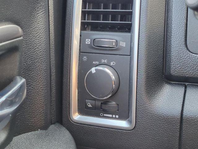 2021 Ram 1500 SLT